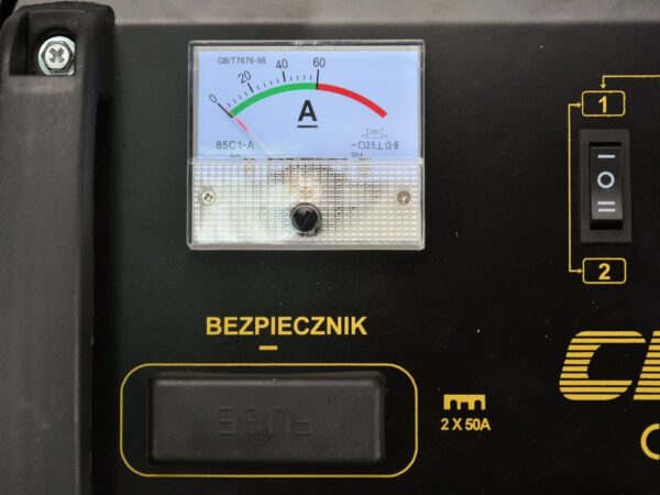 Akkumulátortöltő és indító CLASS 430 - Image 4