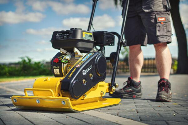 Benzines lapvibrátor ZG-80