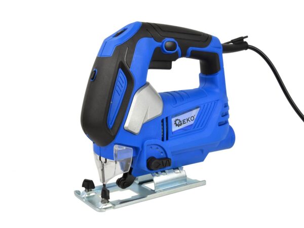 Szúrófűrész 810W