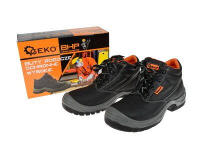 Munkavédelmi cipő 2-es modell 41-es méret /magasszárú/
