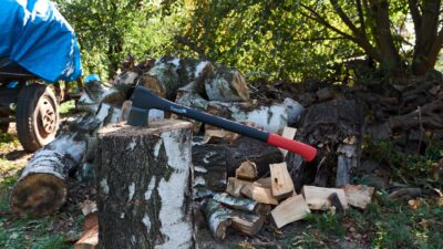 Hasító fejsze 1350g üvegszálas nyéllel 710mm