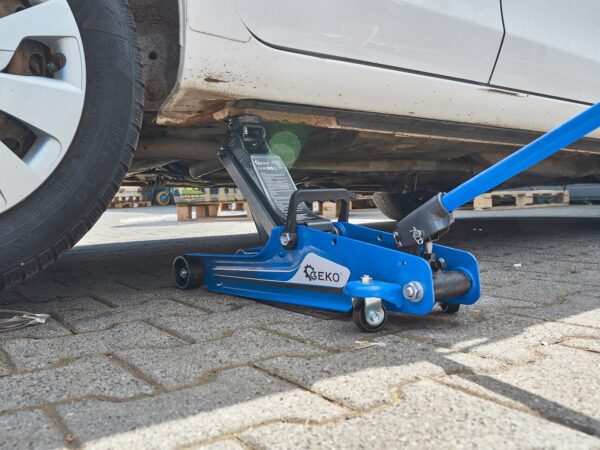 2.5T alacsony profilú hidraulikus kocsi emelő - Image 18
