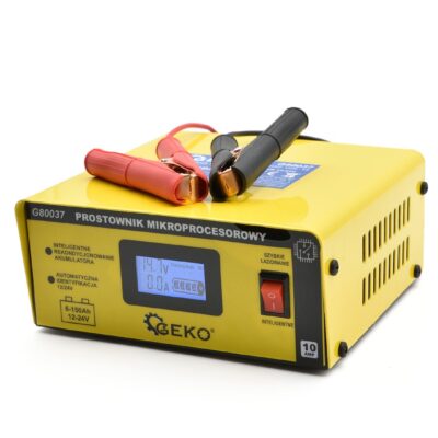 Akkumulátortöltő mikroprocesszoros LCD kijelzővel 12/24V