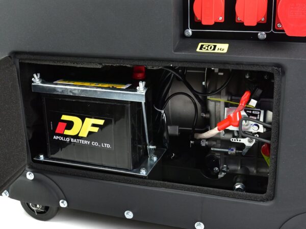 Dízel áramfejlesztő 11 HP 6.4kW 230/400V AVR csendes kivitel - Image 8