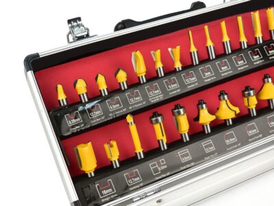 G01203 kep 2 Fafaragó marószerszámok készlete 25el. (10)