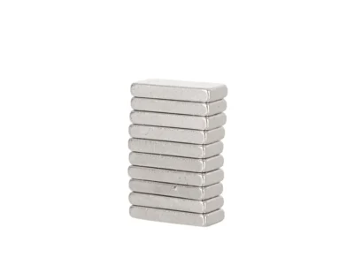 Neodímium lemezes mágnes 10x4x1.5mm (10)