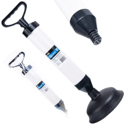 Szivattyúberendezés csővezetékek duguláselhárítására (50)